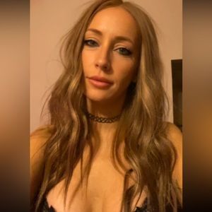 Meet your Posher, Casey